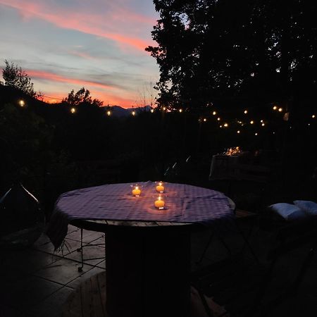 La Tana Nel Bosco Di Casa Amilton Hotel Ponzanello Eksteriør billede